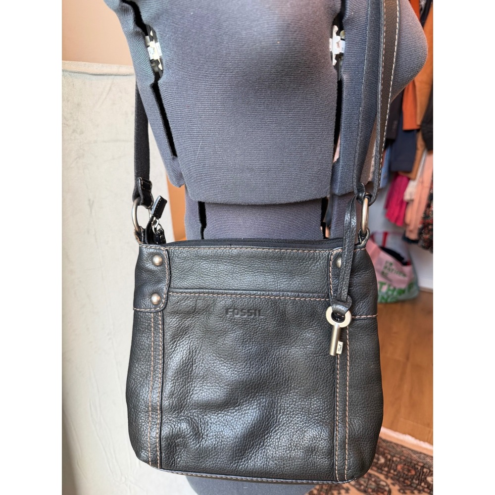 Fossil Crossbody Bag Black Leather Gorpcore Minimalist Y2k Vintage w/ KEY